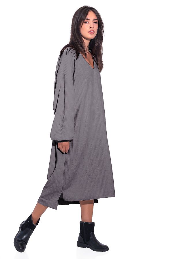 LONG CASUAL KNIT DRESS WITH V NECK